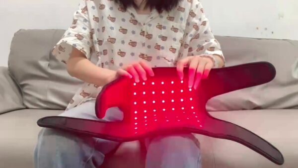 Vital Energy Red Light Therapy Lamp | Recovery, Renewal, Radiance - Image 2